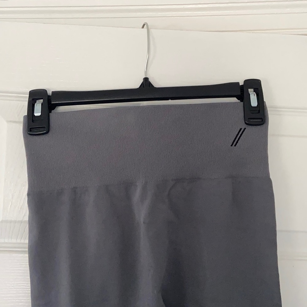 TALA gray zinnia leggings